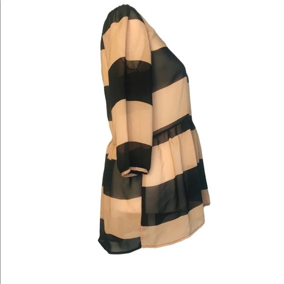 CHARMING CHARLIE Tan & Black Striped Top | Size Small | EUC - Picture 4 of 5